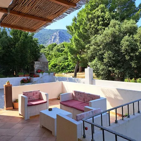 Domus De Mare Apartment Cala Gonone Exterior photo